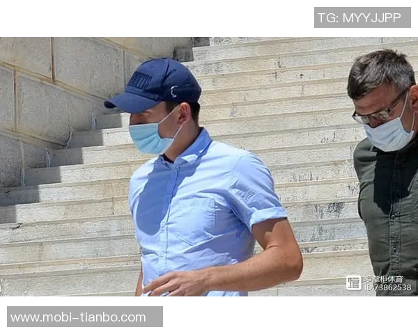 马奎尔在希腊重审开庭面临伤人拒捕及行贿指控 马奎尔在希腊重审开庭面临伤人拒捕及行贿指控